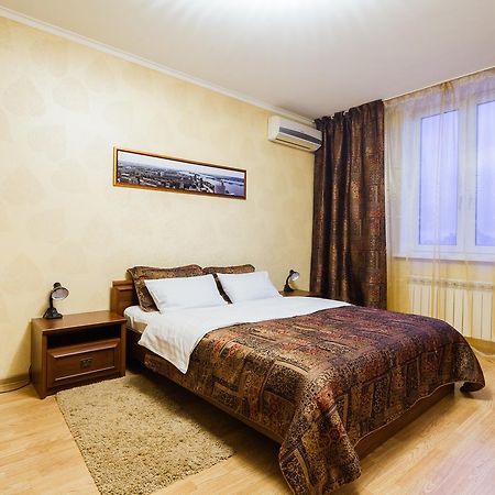 Apartment In Complex Korona On Knyazhyi Zaton 21 Kiev Exteriör bild