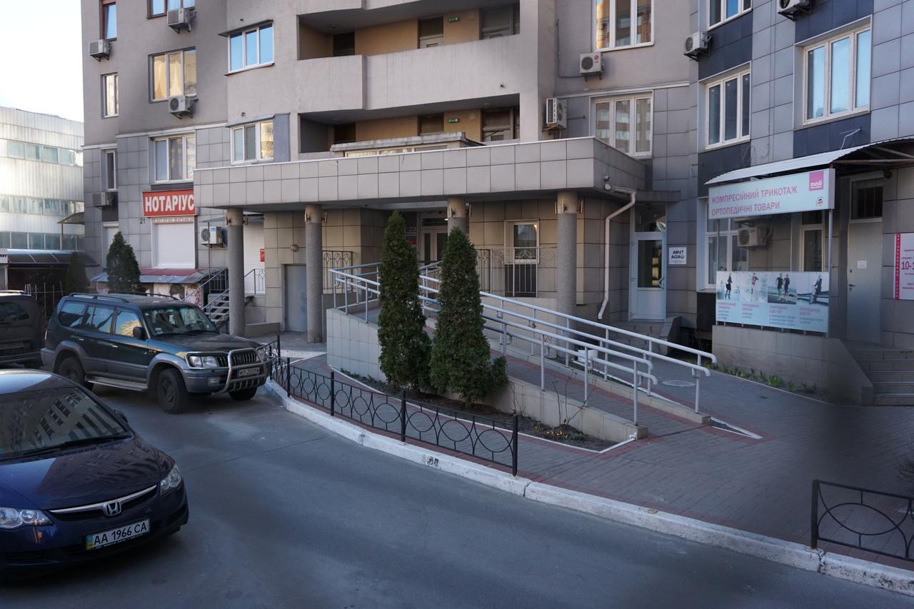 Apartment In Complex Korona On Knyazhyi Zaton 21 Kiev Exteriör bild