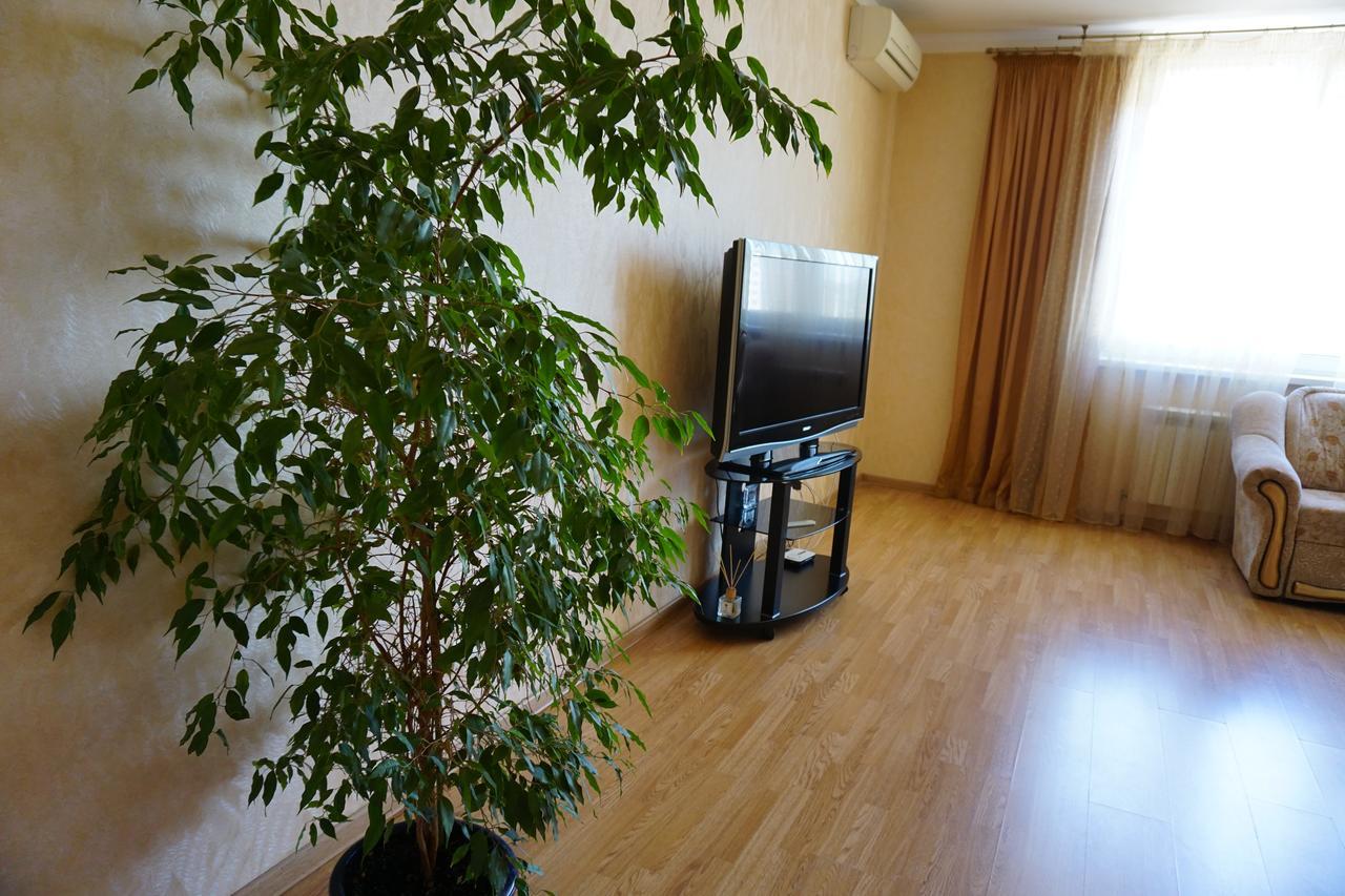 Apartment In Complex Korona On Knyazhyi Zaton 21 Kiev Exteriör bild